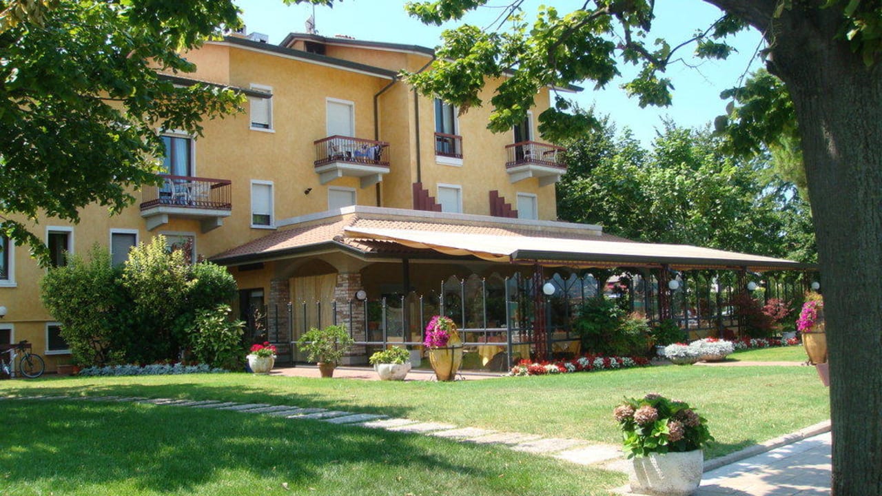 Hotel vu du lac Hotel Lugana Parco Al Lago
