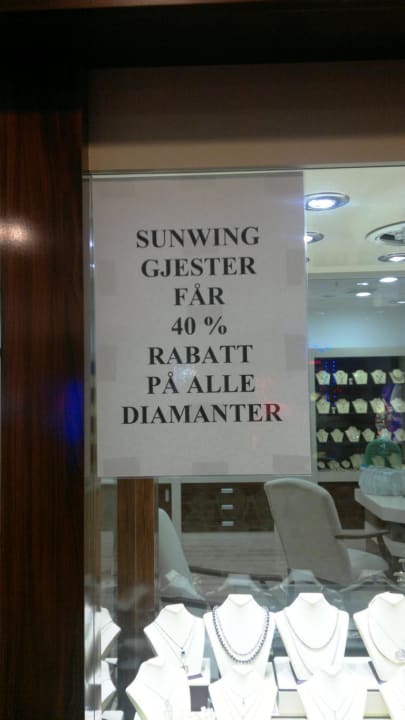 Am 25.10.2012 Barut B Suites