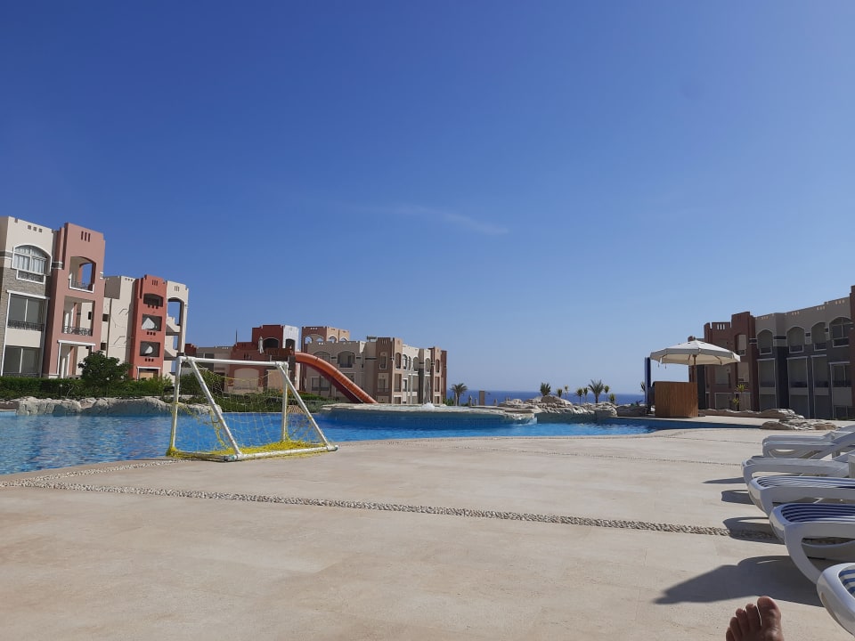 Pool Oyster Bay Beach Resort - Luxury Serviced Condo