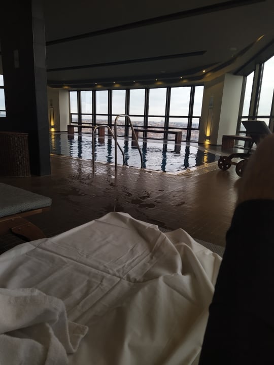 Pool Grand Hotel Prague Towers