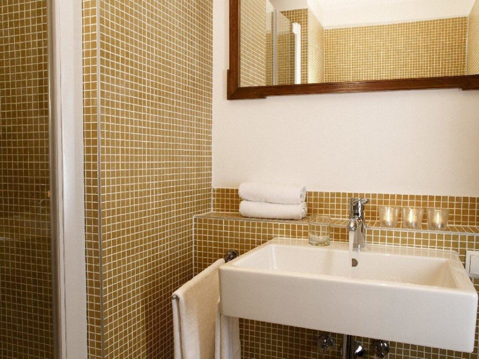 Badezimmer Classic Hotel Papageno