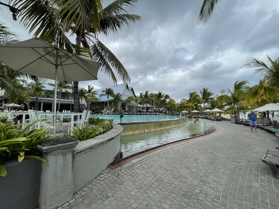 Pool Victoria for 2 Beachcomber Resort & Spa - Adults only