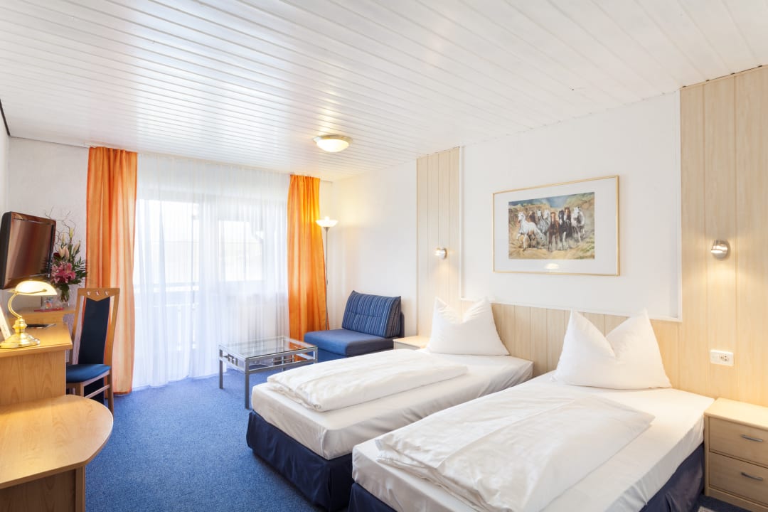 Zimmer AKZENT Haus Alpenrose