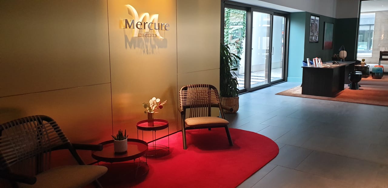 Lobby Mercure Hotel Wiesbaden City