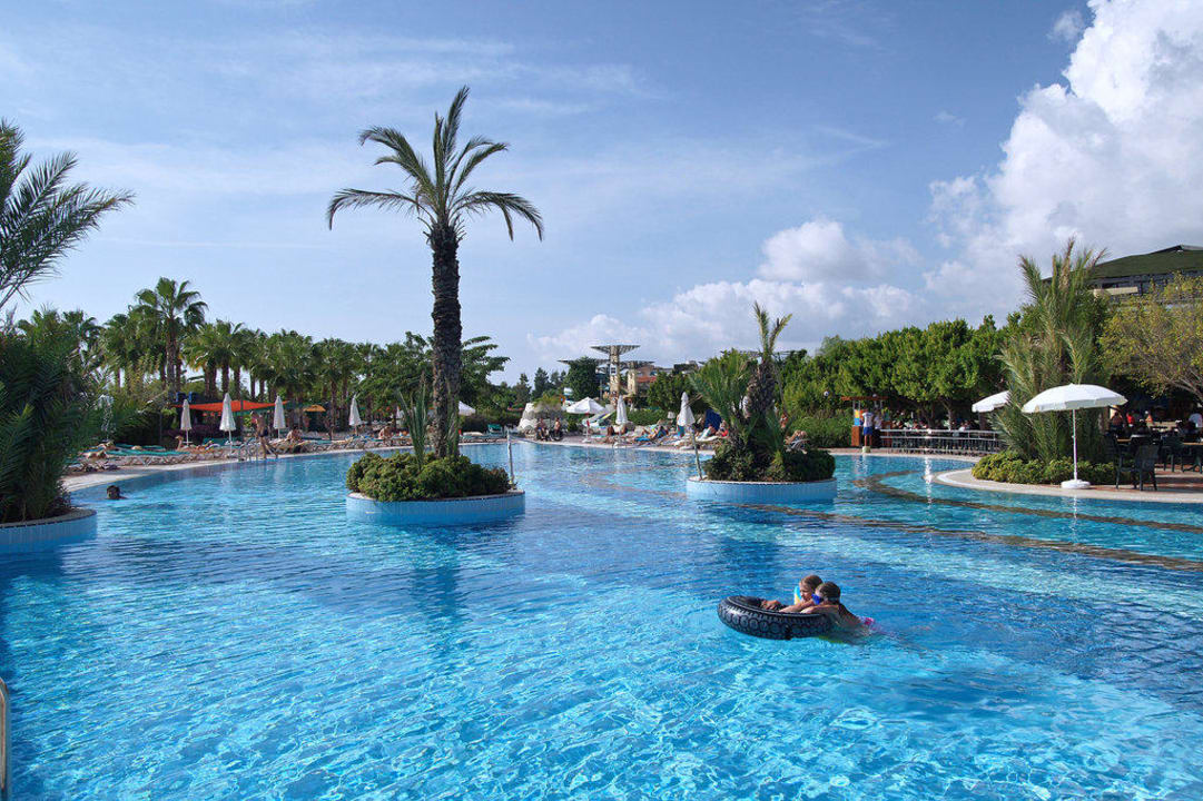 Pool-Anlage Limak Limra Hotel & Resort