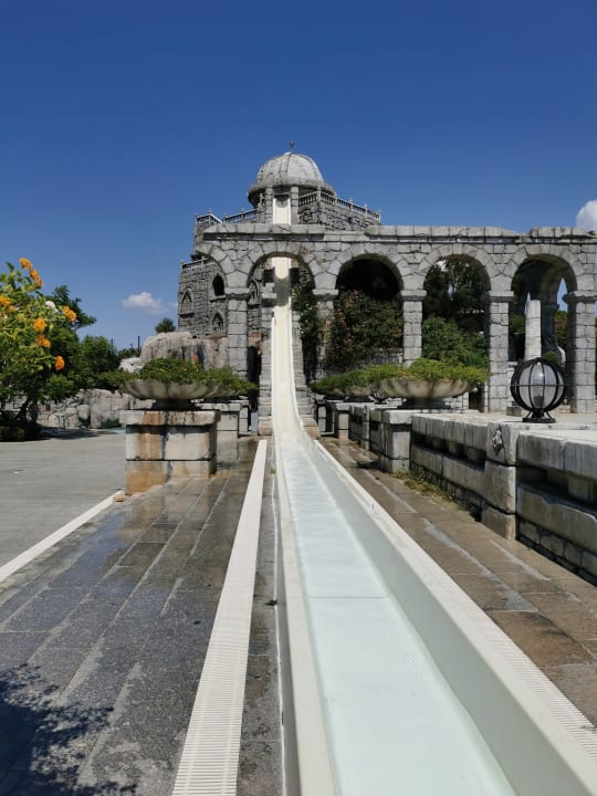 Pool Xanadu Resort Hotel