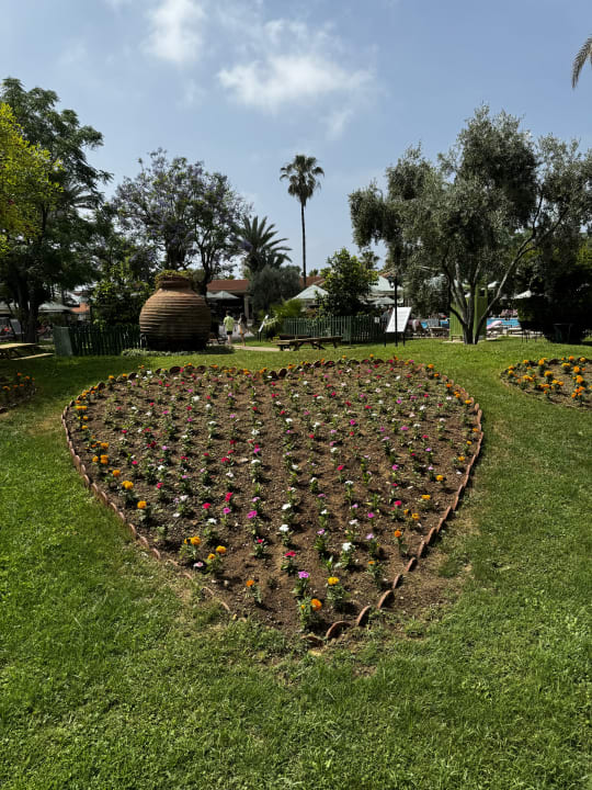 Gartenanlage Belconti Resort Hotel