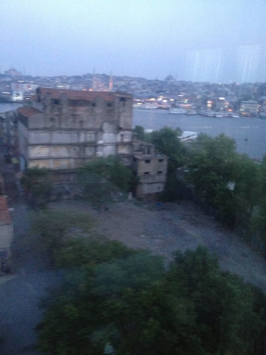 Vom Hotelzimmer (Panorama Twin Room)  Istanbul Golden City Hotel