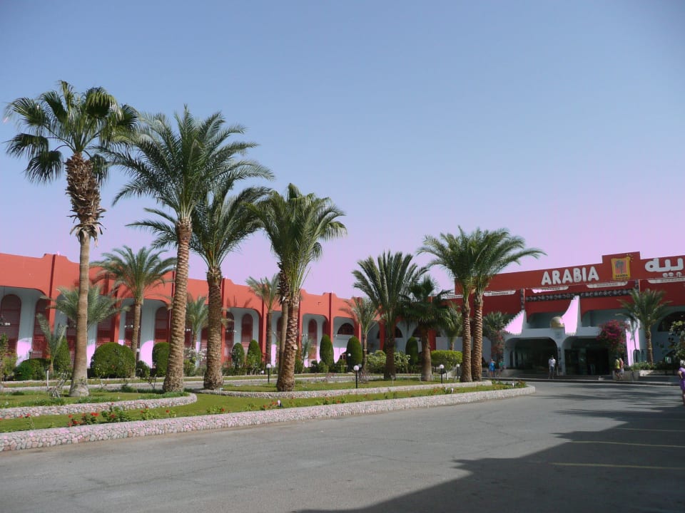 Hoteleingang Arabia Azur Resort