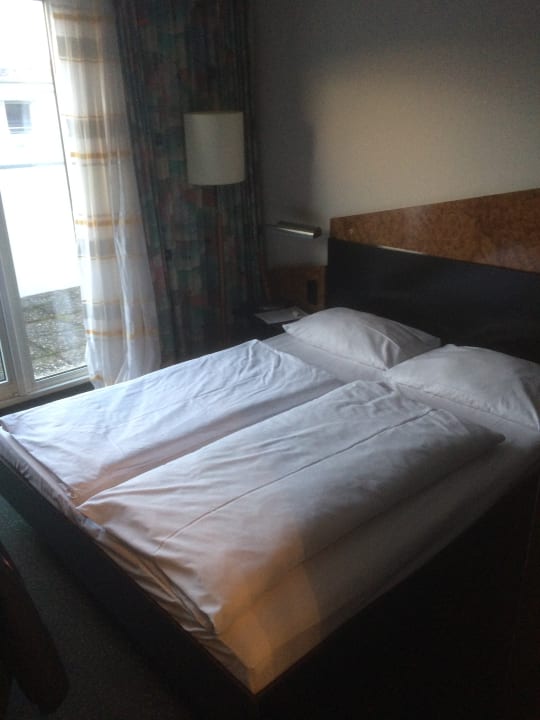 Zimmer Hotel Astoria