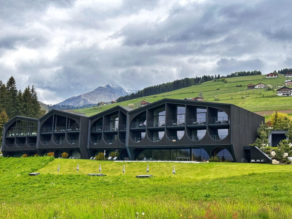 Außenansicht Hotel Milla Montis