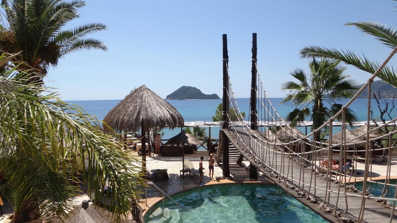 Basen Gloria Maris Hotel Suites and Villa