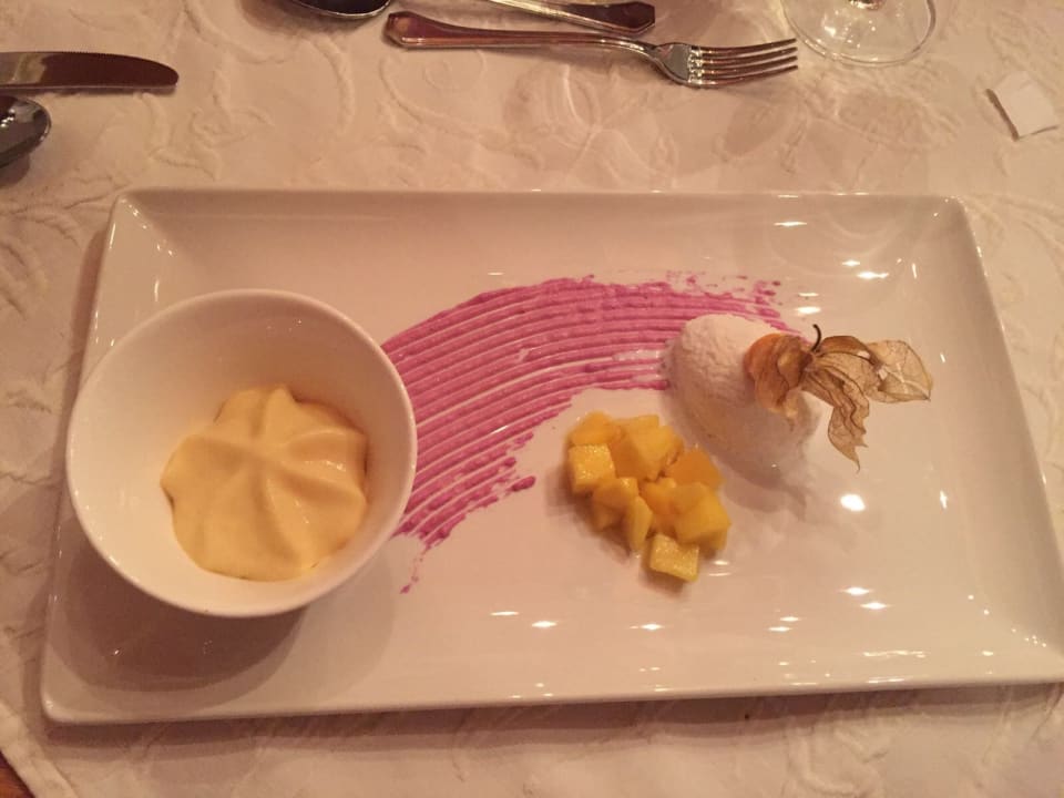 Restaurant Mia Alpina . Zillertal Family Retreat
