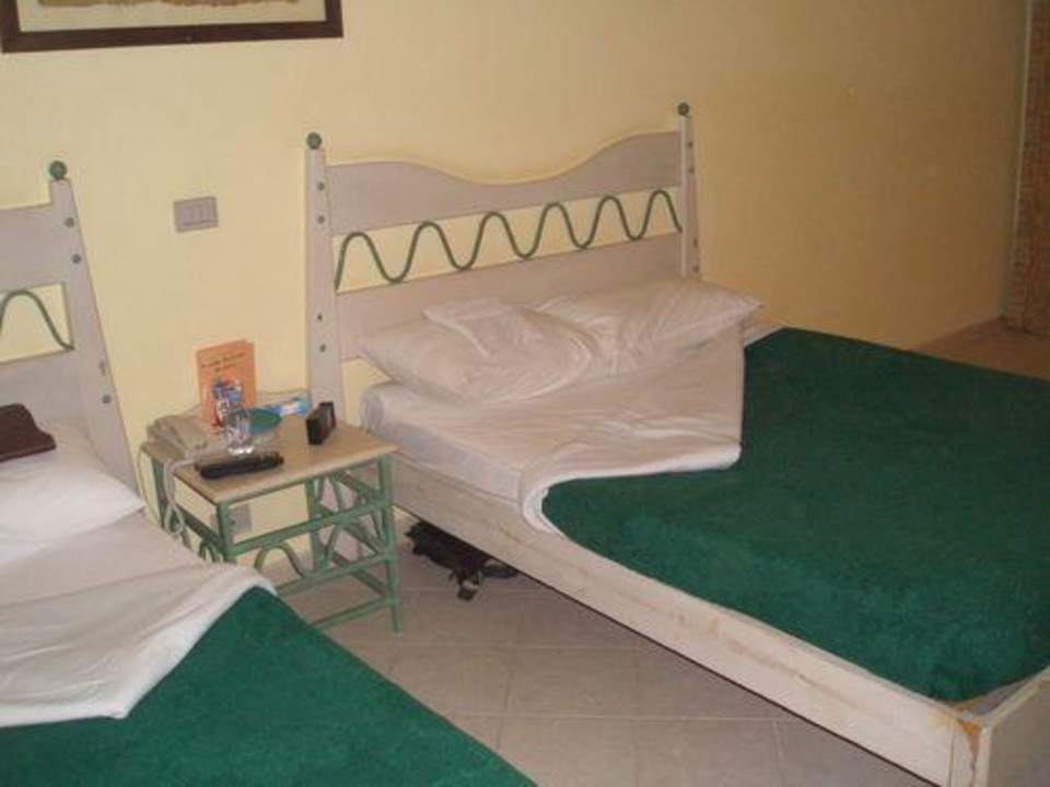 Bett Hotel Hauza Beach Resort