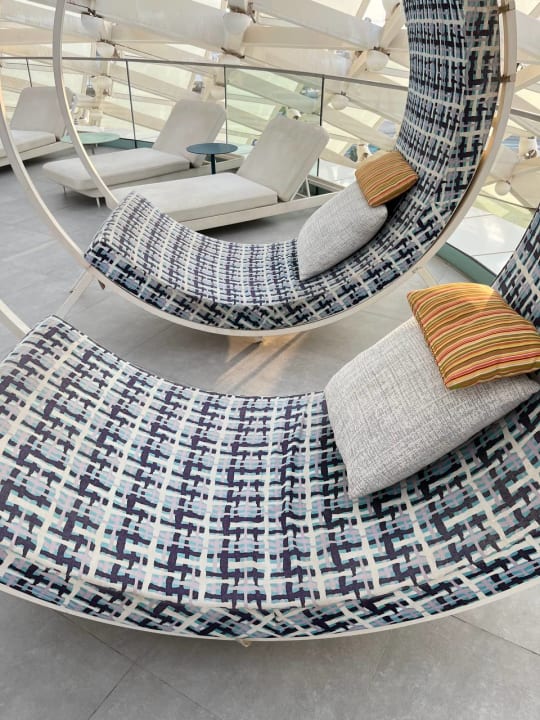 Pool W Abu Dhabi - Yas Island