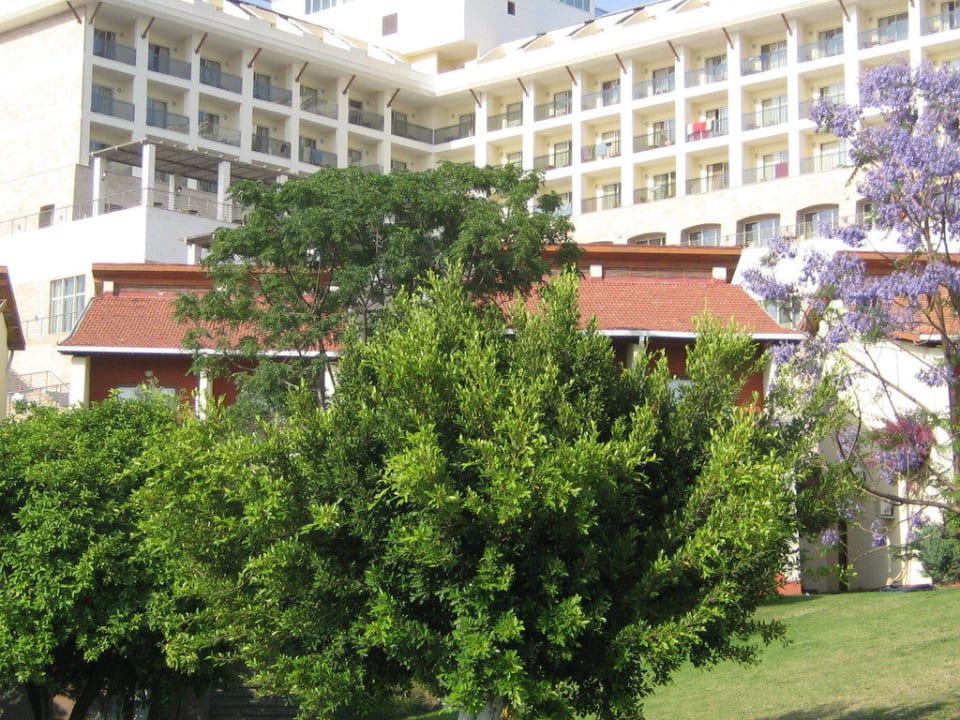 Главное здание Horus Paradise Luxury Resort & Club
