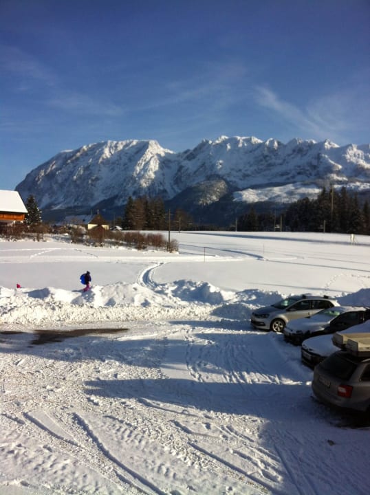 Direkter Loipeneinstieg vor dem Haus Pension Köberl