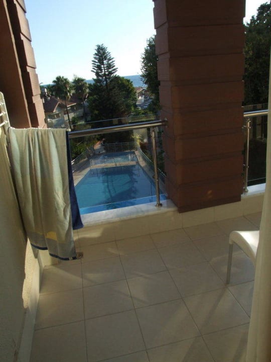 Blick vom Balkon des Zimmer 505 Hotel Sirma