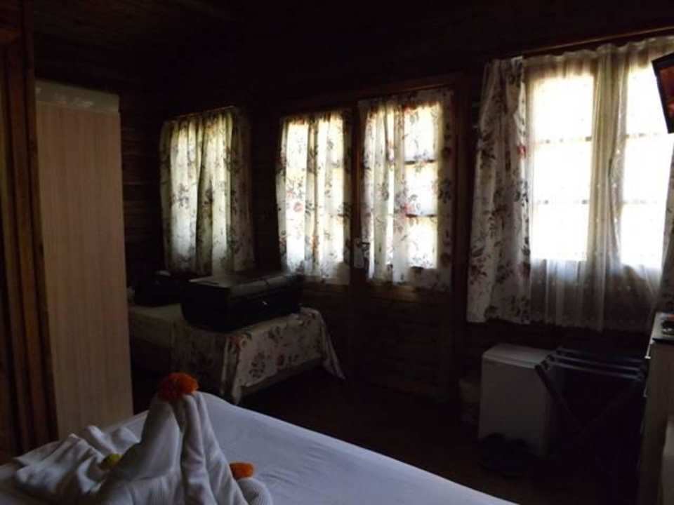 Hotel Sevkibey Bungalow Kleiderschrank Şevki Bey Hotel