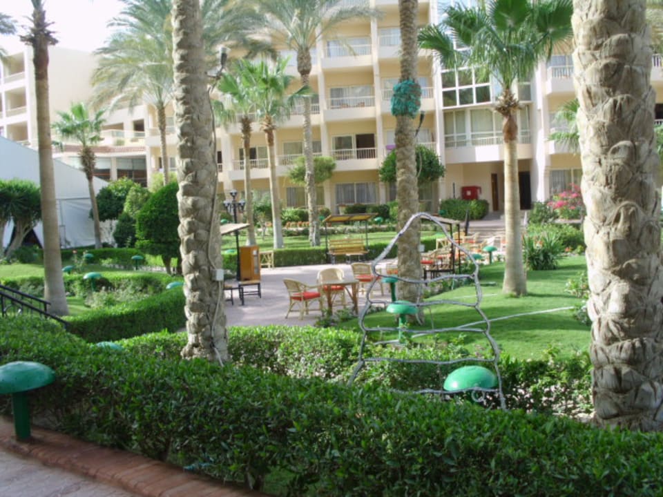 Gartenanlage Sea Star Beau Rivage