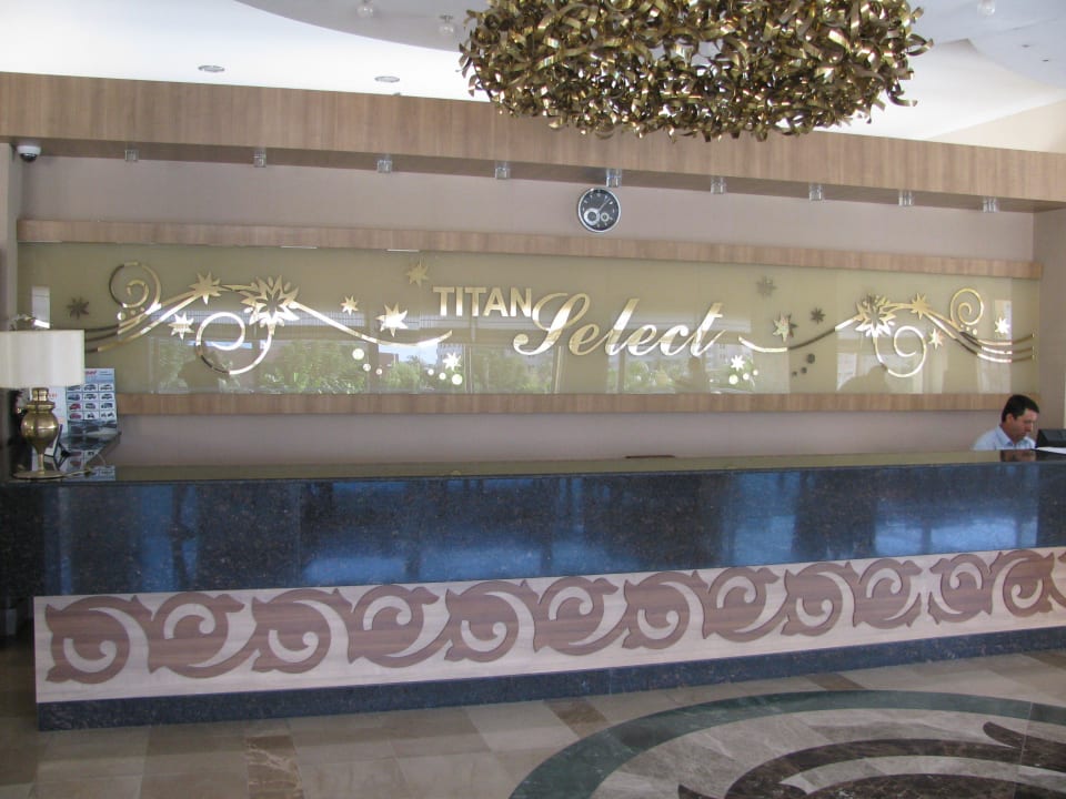 Die Rezeption Solivia Hotel