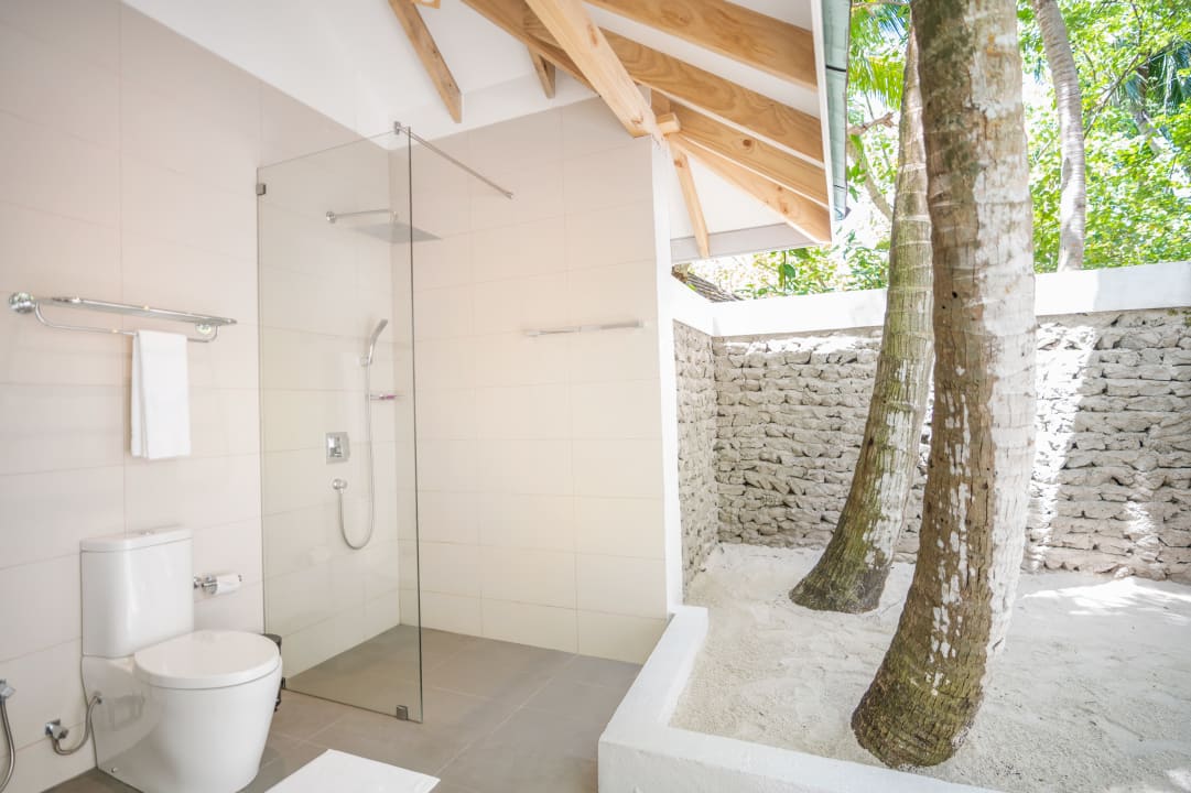 Zimmer Ellaidhoo Maldives by Cinnamon