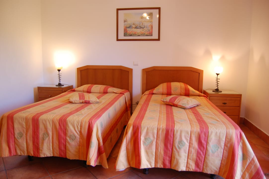 Zimmer Apartments Canavial I & II