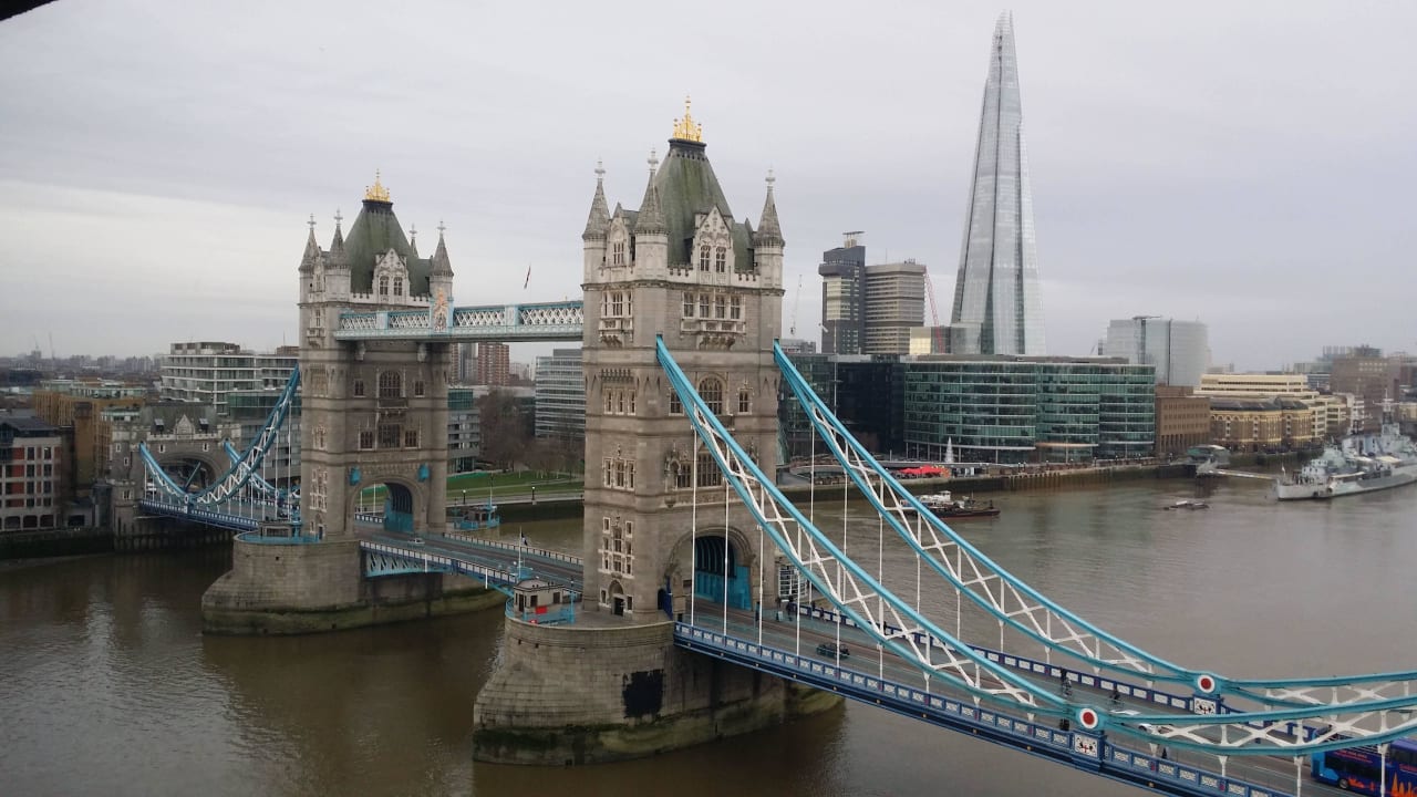 Bei tag The Tower - A Guoman Hotel