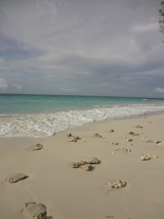 Strand Kuredu Island Resort & Spa