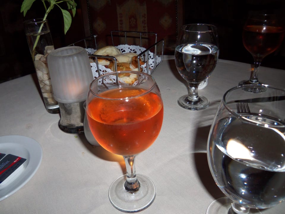 Rose lecker Old Palace Resort Sahl Hasheesh