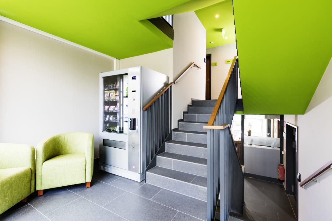 Lobby RiKu HOTEL Weißenhorn