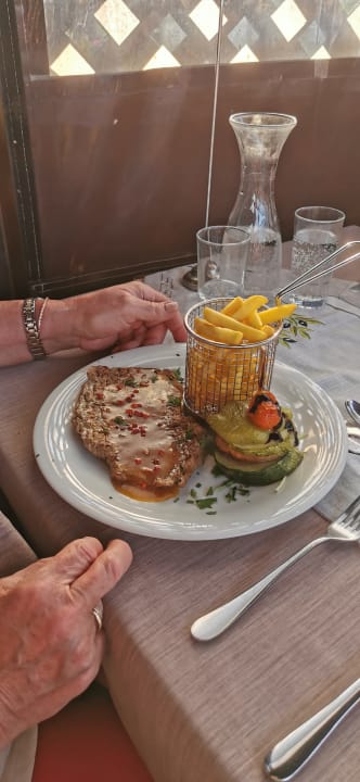 Gastro Hotel Kalithea Horizon Royal