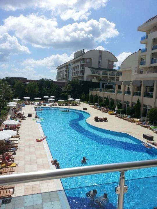 Großer Pool Solivia Hotel