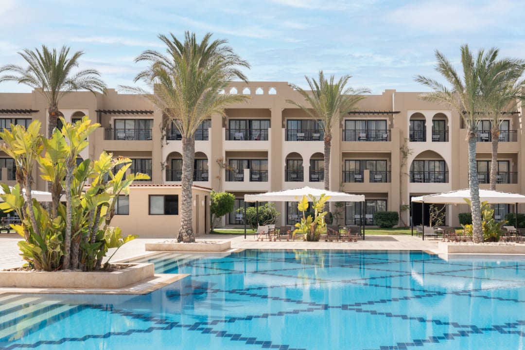 Pool Jaz Oriental, Almaza Bay