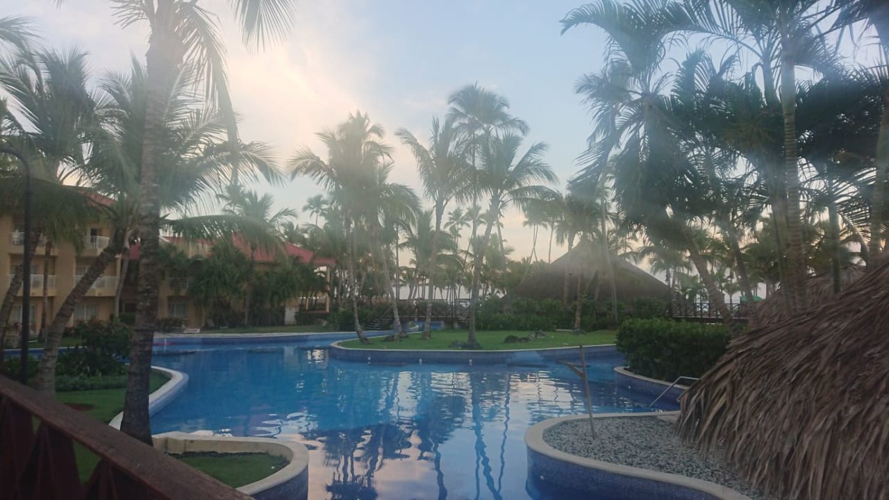 Pool Wyndham Alltra Punta Cana
