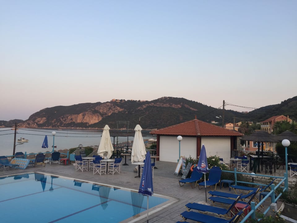 Pool Hotel Belle Helene Beach