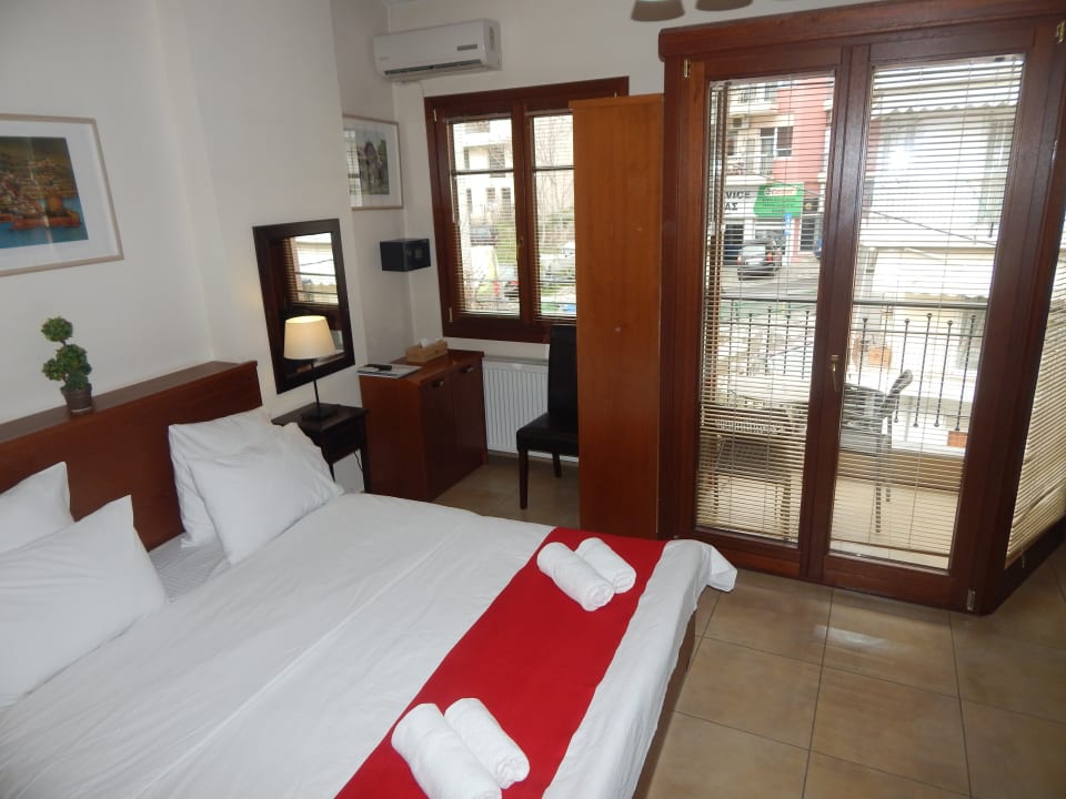 Zimmer Kripis Studio Thessaloniki