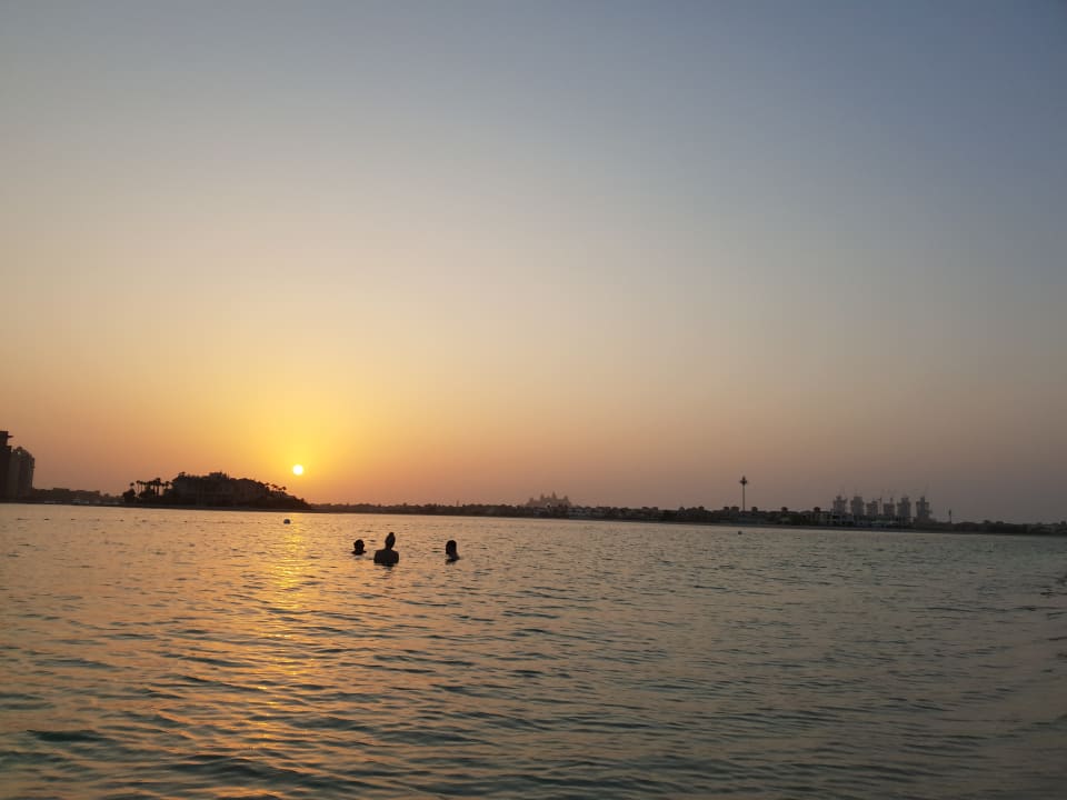 Strand Rixos The Palm Hotel & Suites