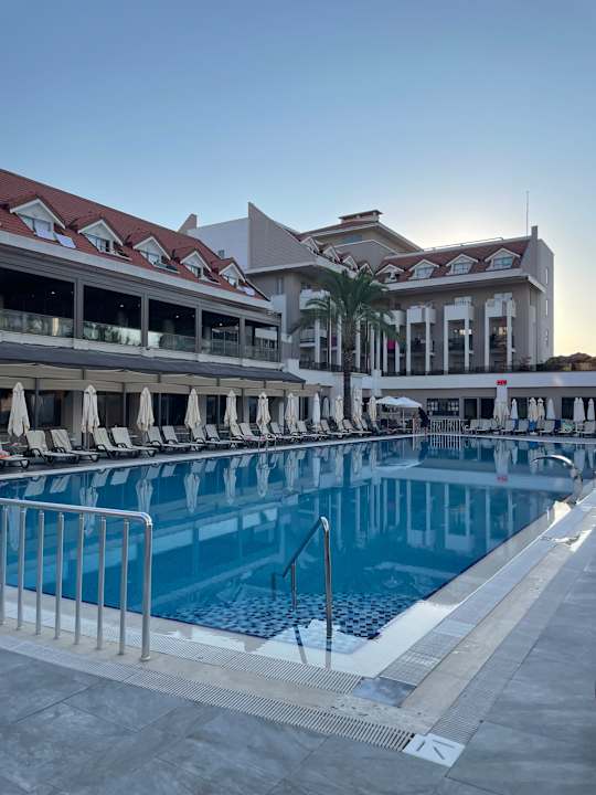 Außenansicht Side Story Resort & Spa