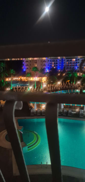 Pool Side Mare Resort & Spa