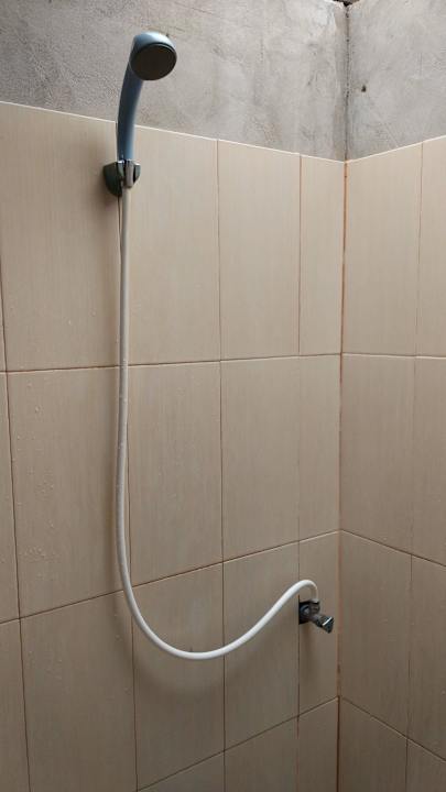 Dusche mit Kaltwasser Hotel Bunaken SeaGarden Resort