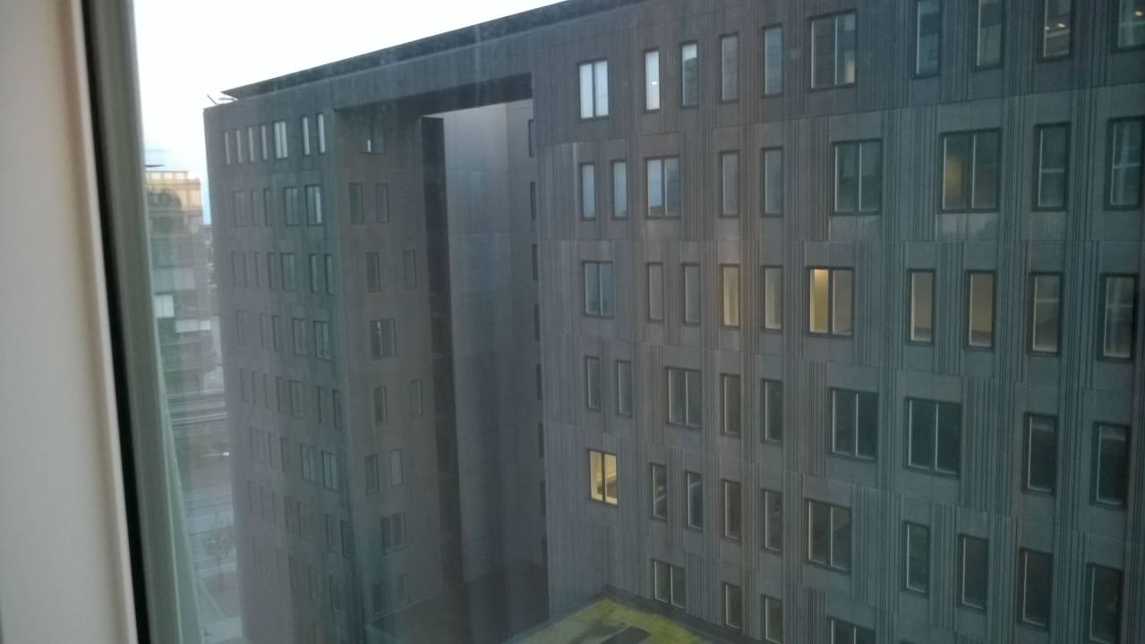 Blick gerade aus Zimmer (8.OG) Hotel Crowne Plaza Copenhagen Towers