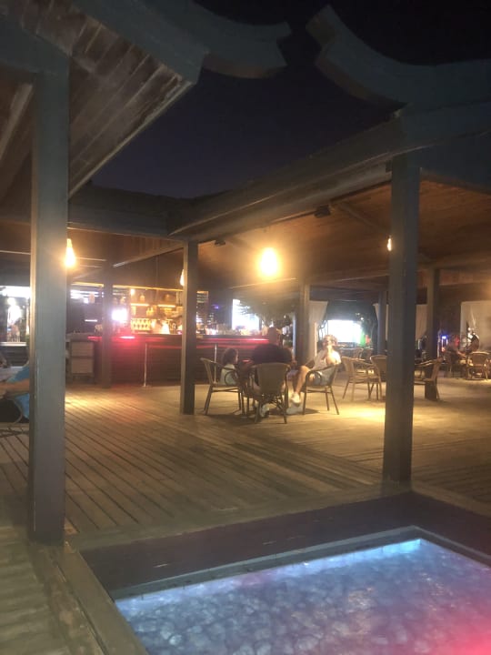 Gastro Limak Lara Deluxe Hotel & Resort