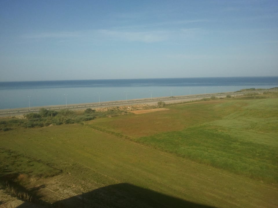Blick links vom Balkon Cenger Beach Resort & Spa