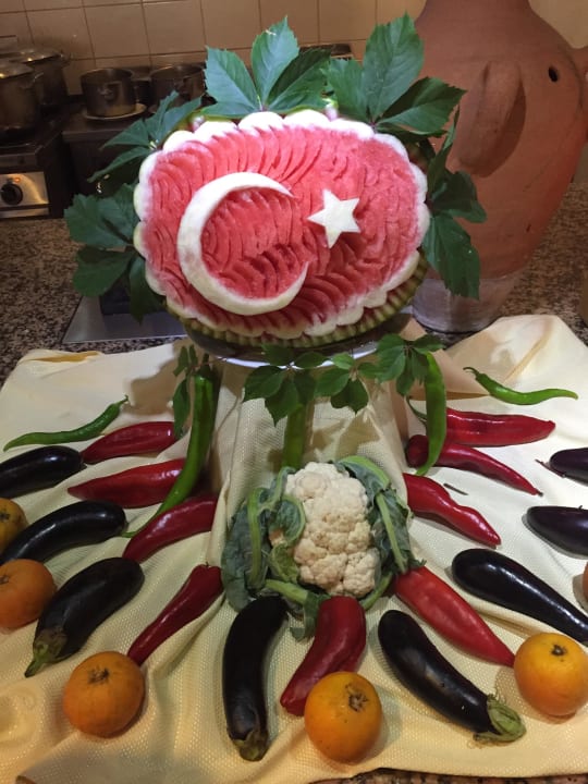 Im Restaurant Telatiye Resort