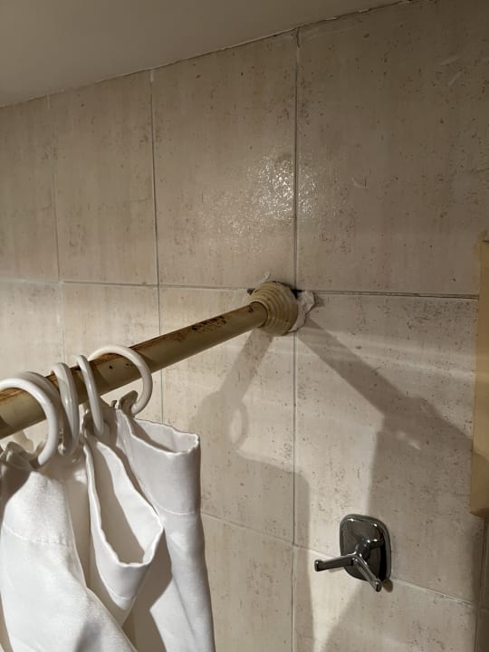 Zimmer Brayka Bay Resort