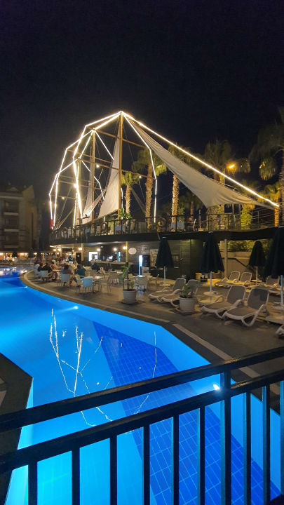 Pool Can Garden Resort