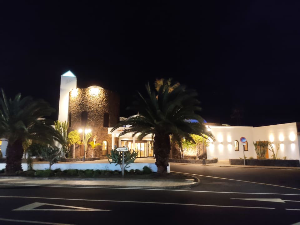 Außenansicht allsun App.-Hotel Albatros