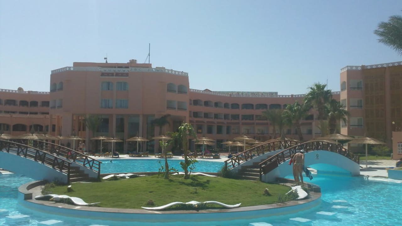 Pool Beach Albatros Resort