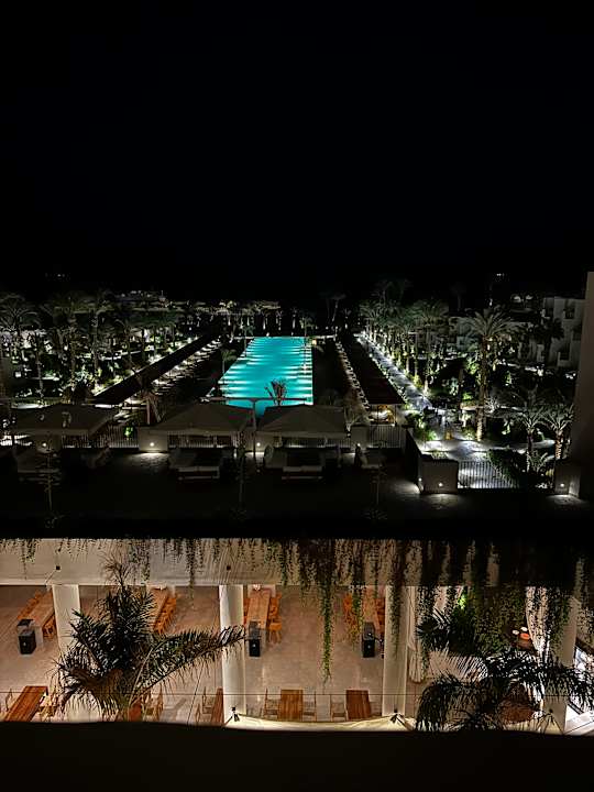 Gartenanlage Serry Beach Resort